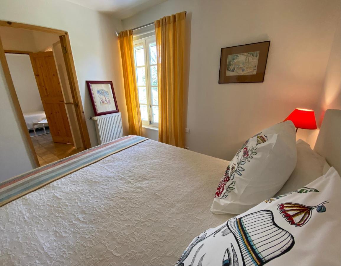 La Ferme De Gigognan Bed & Breakfast Avignon Exterior photo