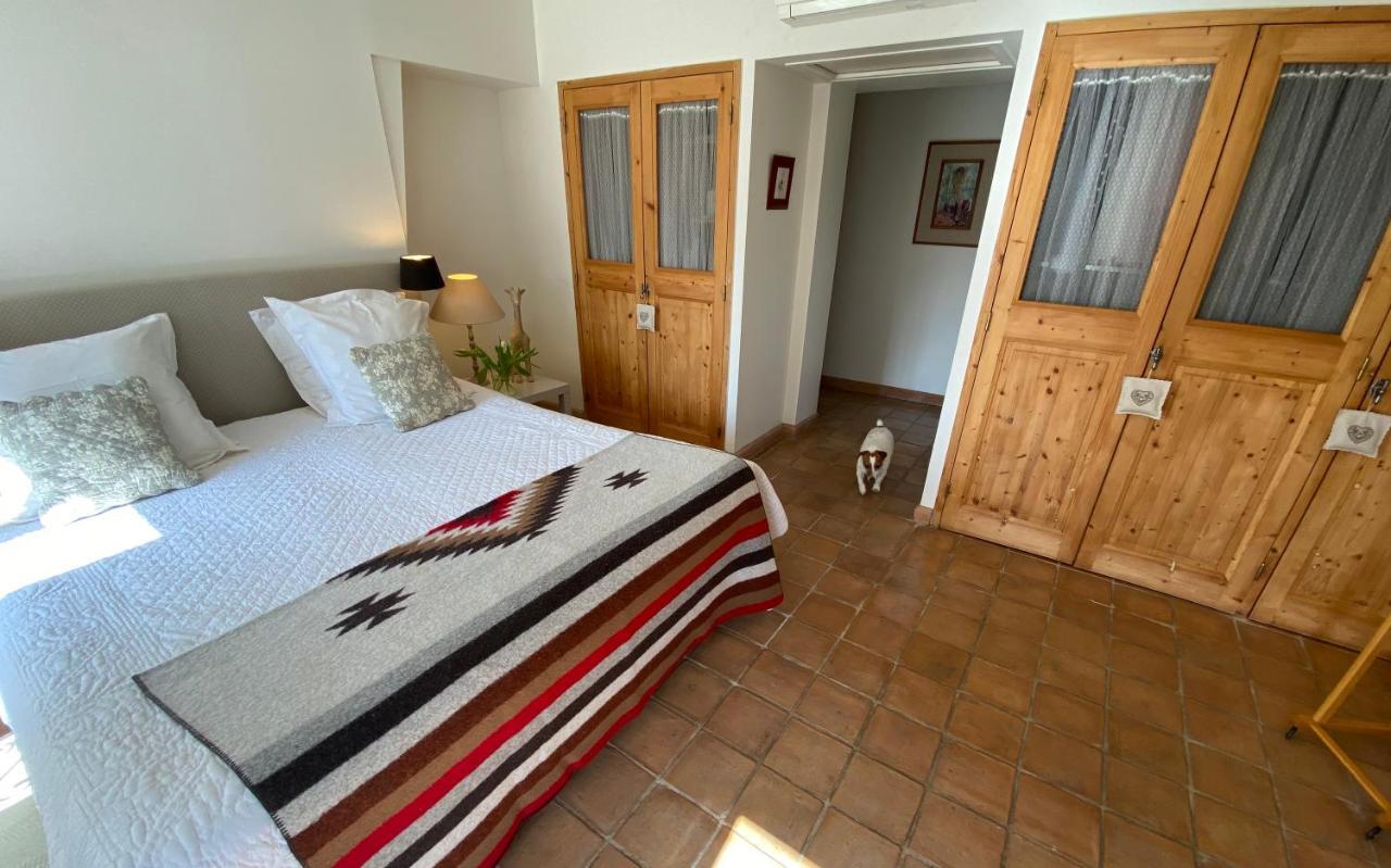 La Ferme De Gigognan Bed & Breakfast Avignon Exterior photo