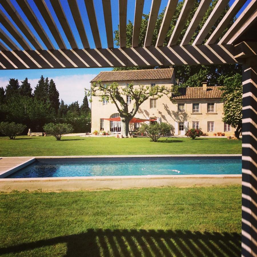 La Ferme De Gigognan Bed & Breakfast Avignon Exterior photo